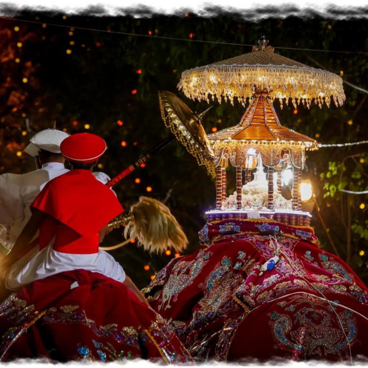 Gangaramaya Nawam Maha Perahera 2027: Colombo Dates and Visitor Guide