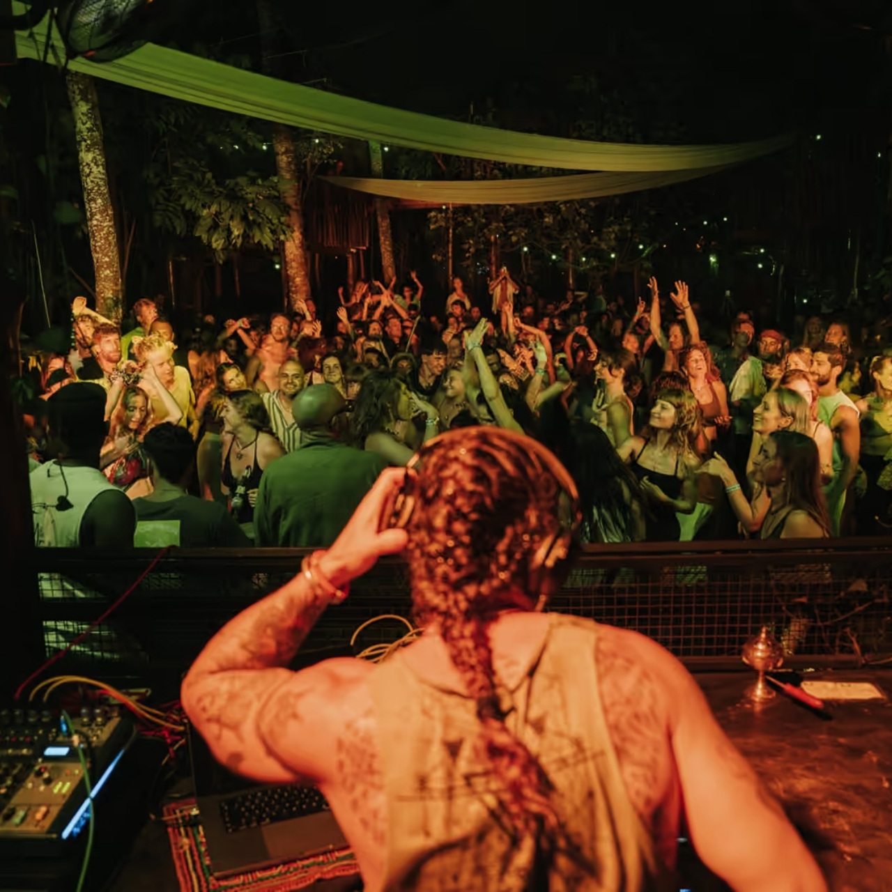 Indoor or Outdoor Events in Sri Lanka: Plan Your Concert Evening